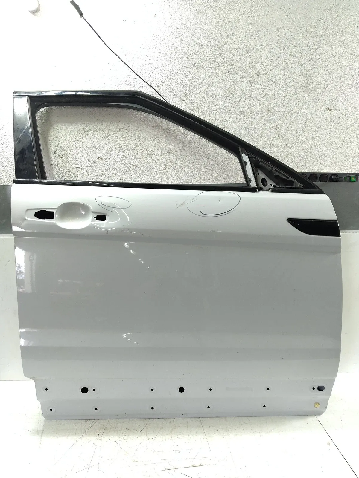 Land Rover Range Rover (L405) Doors Door — front right — LAND ROVER RANGE ROVER DIS...