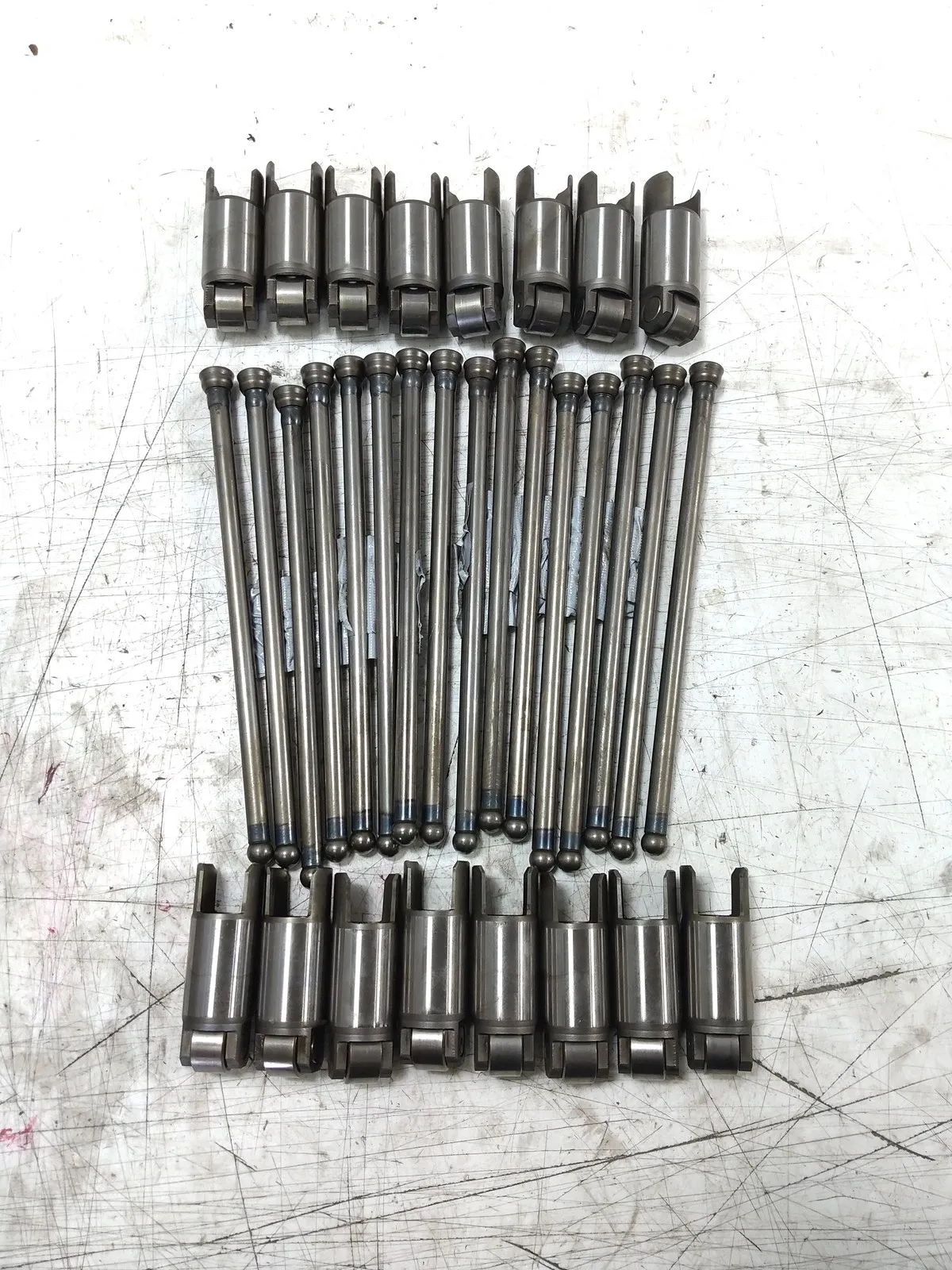 Chevrolet Express Other parts Rocker arm — CHEVROLET EXPRESS (2003-PRESENT)

...