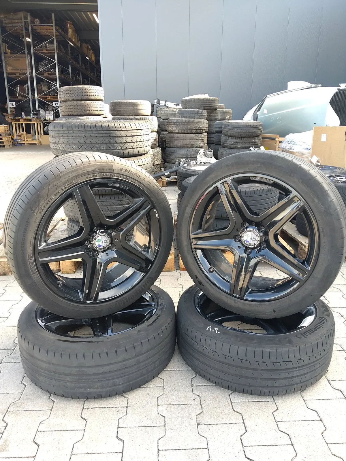 Mercedes-Benz GLA (X156) Wheel rims Alloy wheel set — MERCEDES-BENZ GLA (X156) (201...
