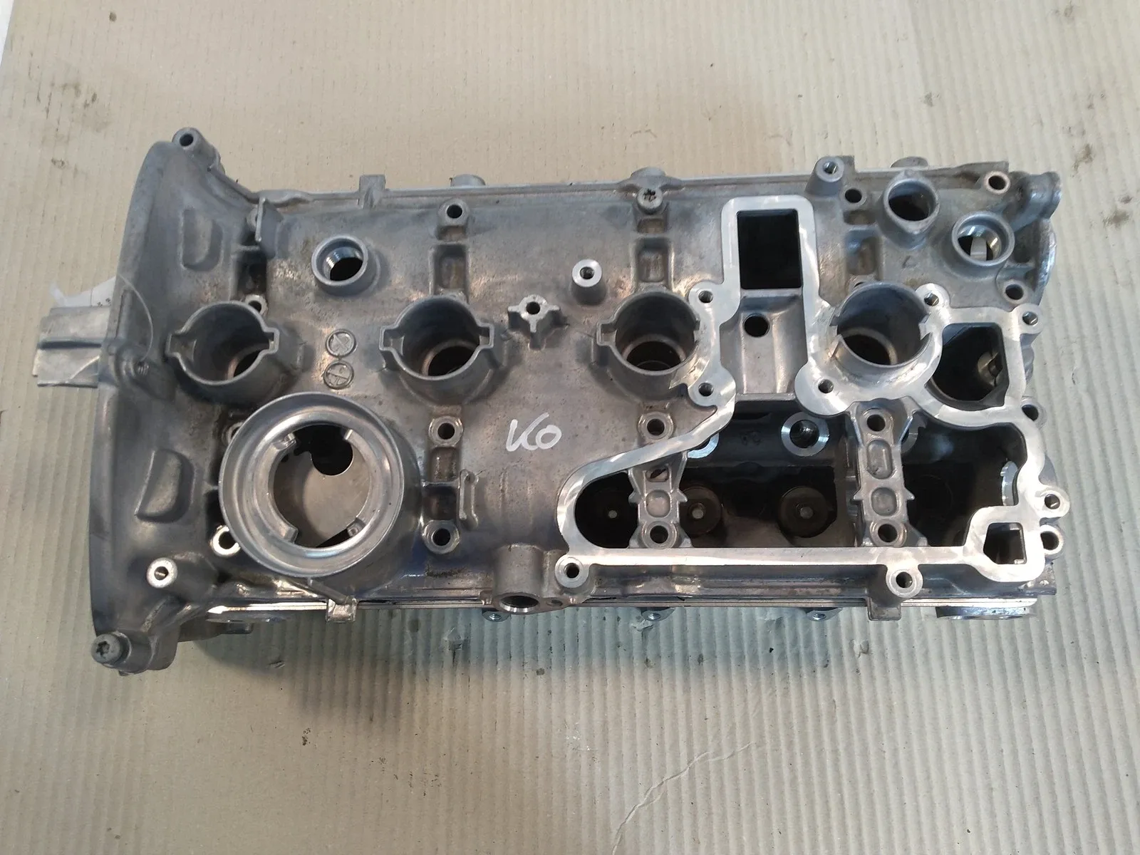 Volkswagen Jetta Engine parts Cylinder head — VW JETTA (2005-2014) — 06H10337...