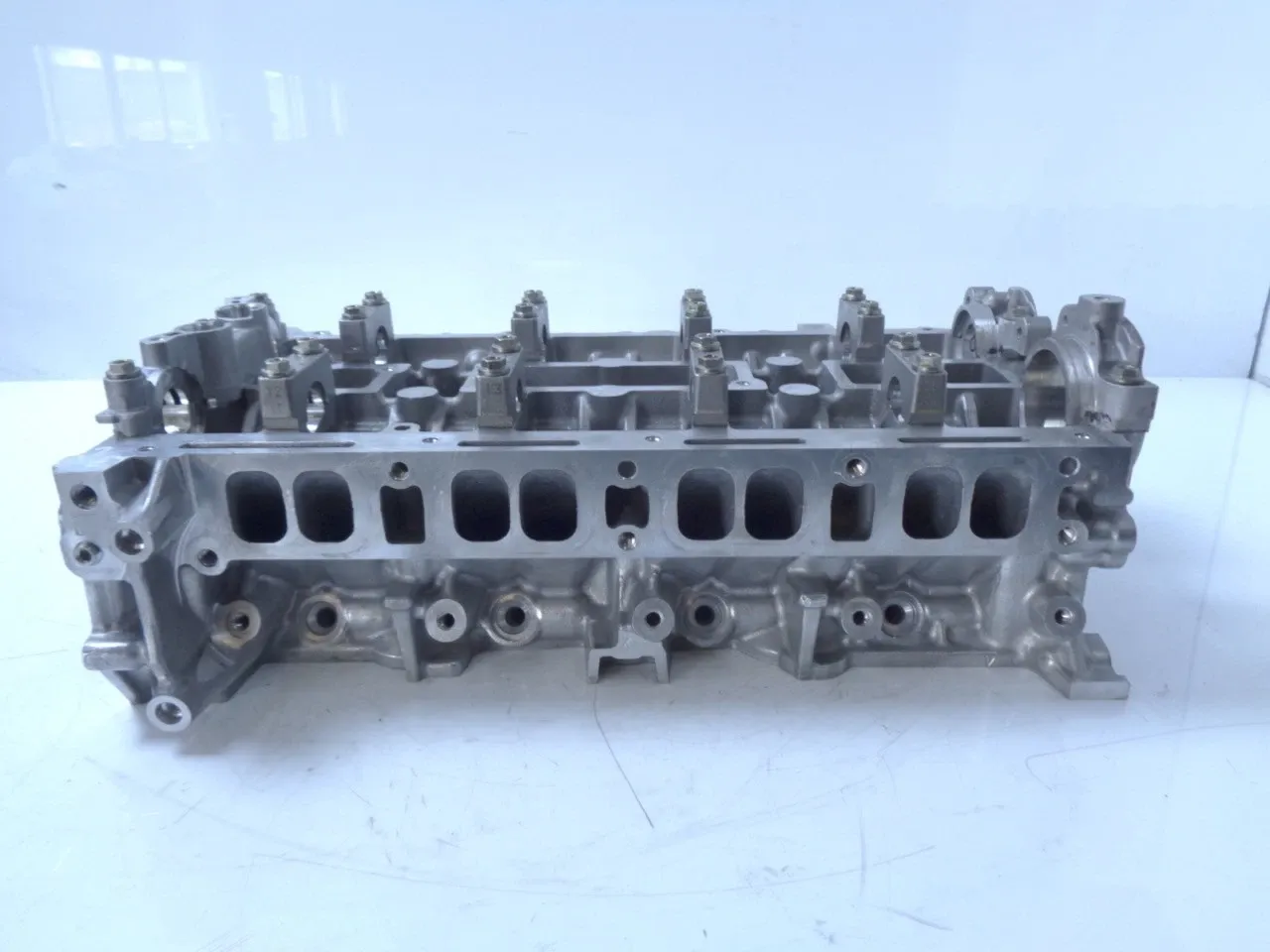 Ford Mustang Engine parts Cylinder head — FORD MUSTANG VI (2014-2023) — E...