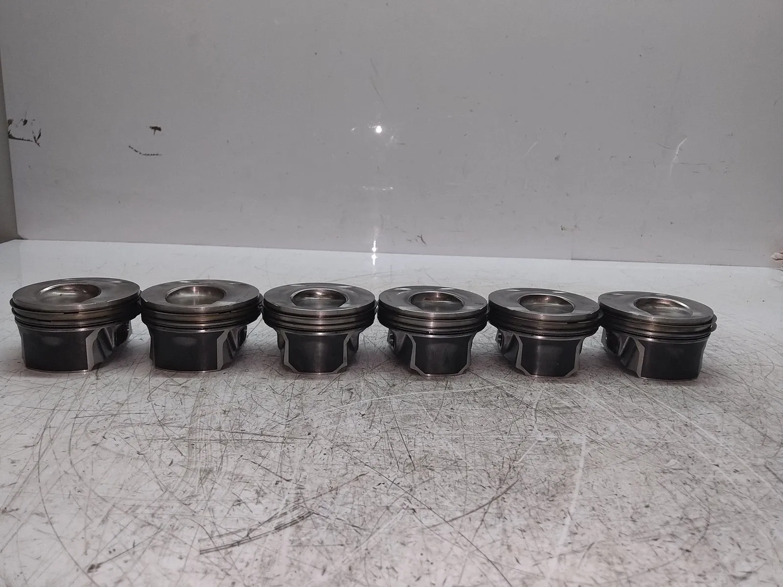 Ford F-150 Engine parts 6 × Piston — FORD F-150

Generation: F-150
Engi...