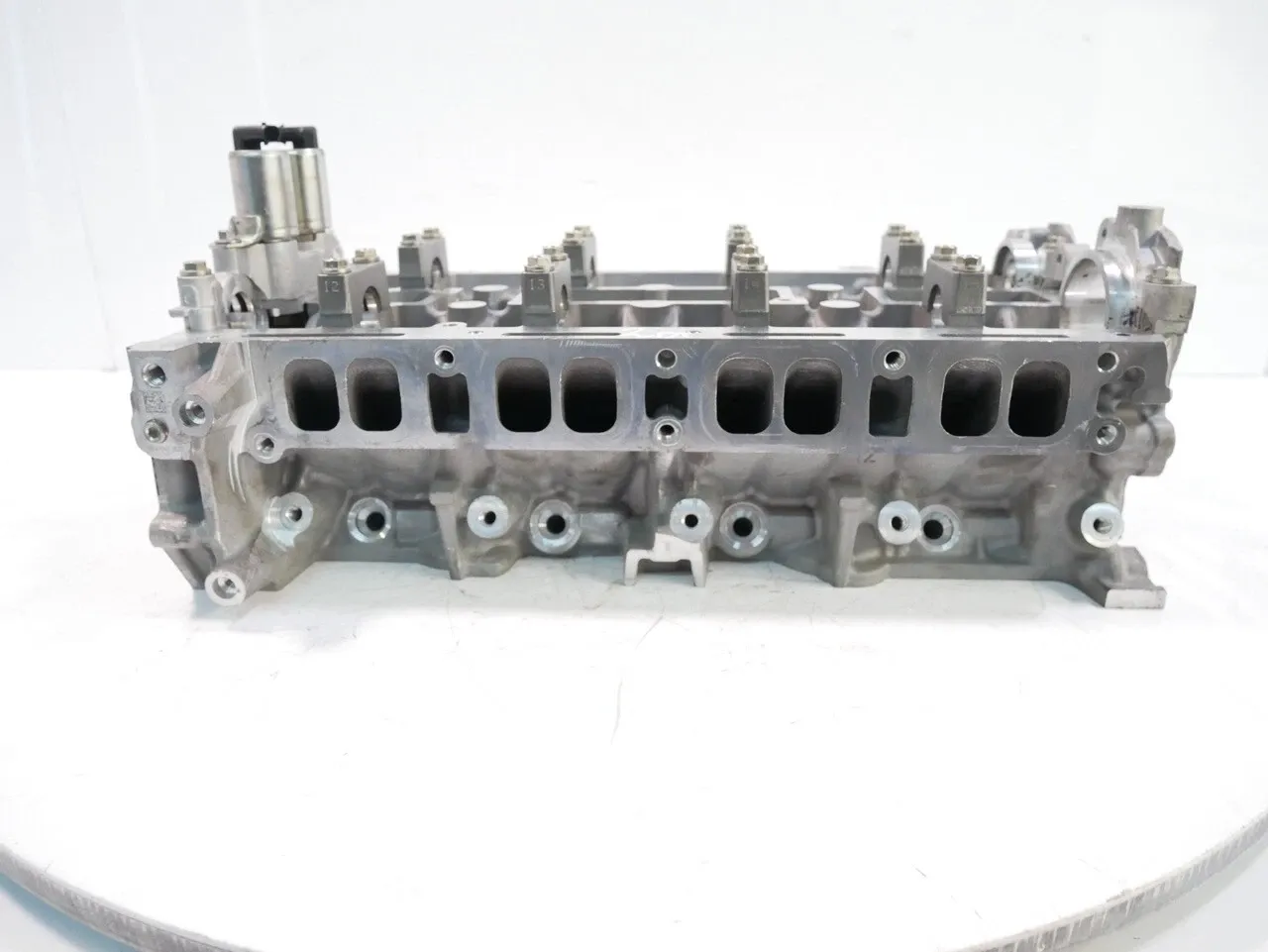 Ford Mustang Engine parts Cylinder head — FORD MUSTANG VI (2014-2023) — R...