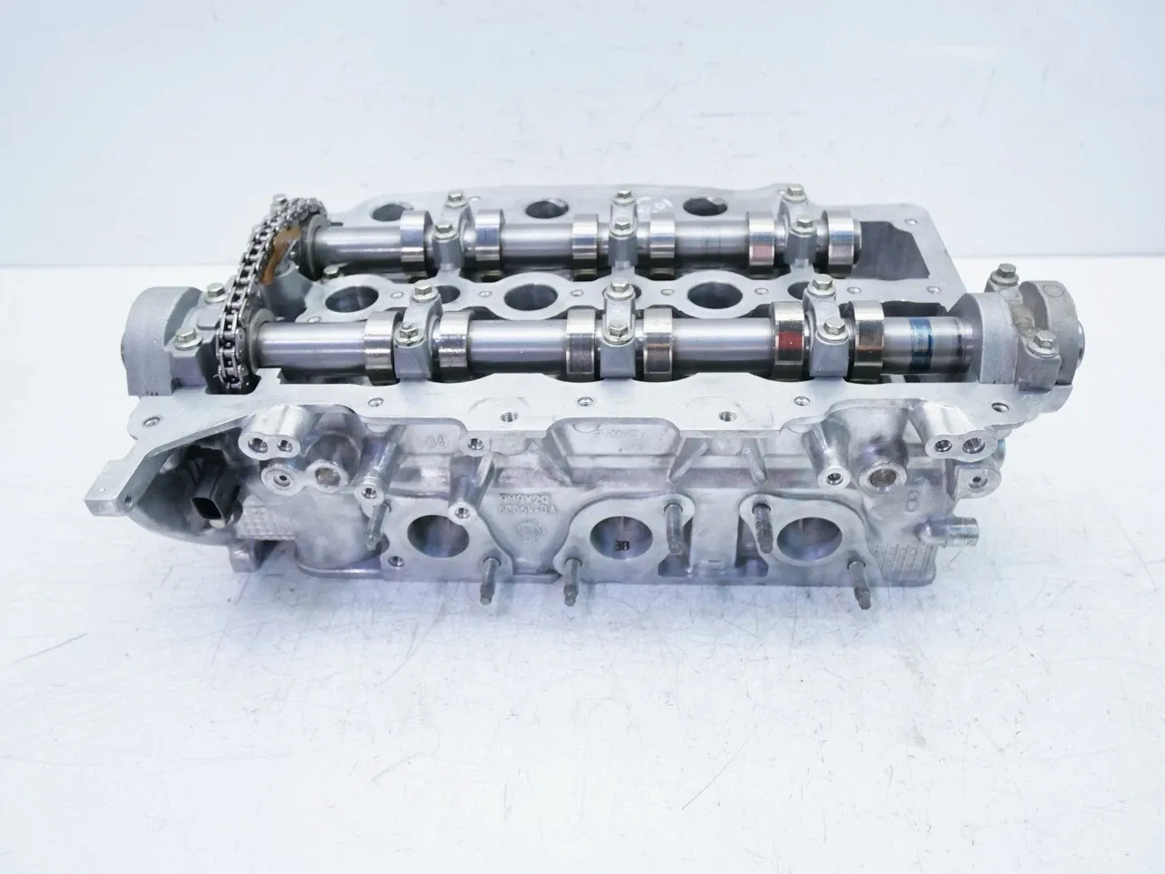 Jaguar XF Engine parts Cylinder head — JAGUAR XF (CC9, X250) (2008-201...
