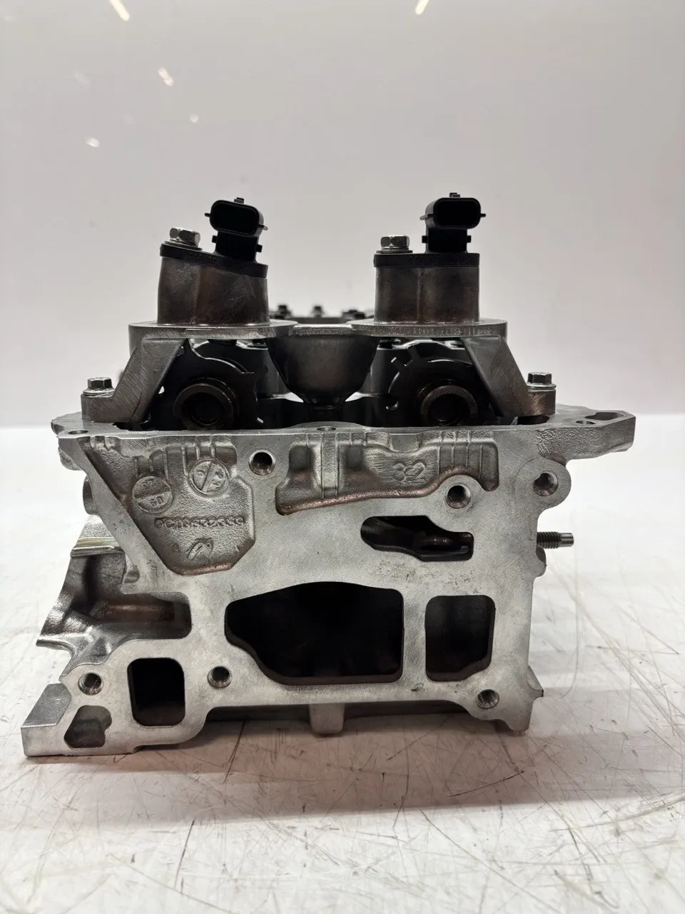 Dacia Duster Engine parts Cylinder head — DACIA DUSTER (2017-2024) — 1104...