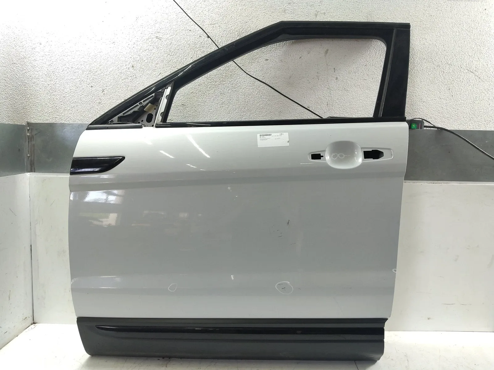 Land Rover Range Rover (L405) Doors Door — front left — LAND ROVER RANGE ROVER DISC...