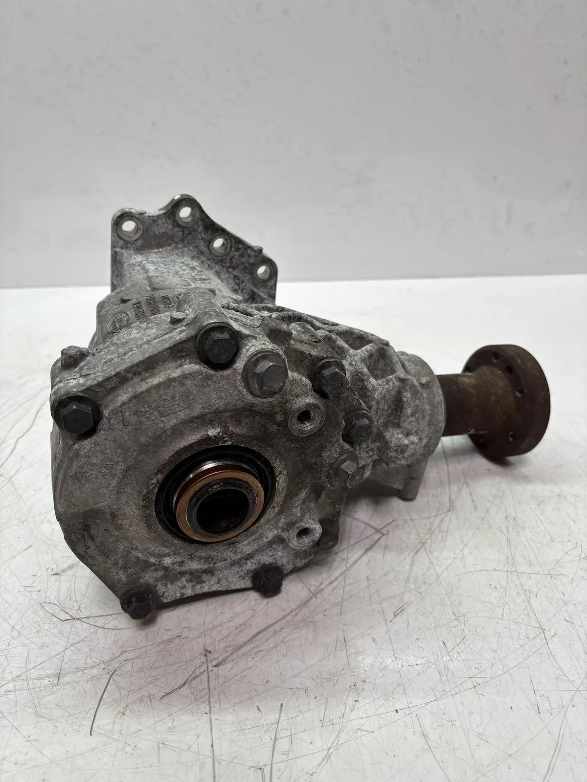 Land Rover Discovery Other parts Differential — LAND ROVER DISCOVERY SPORT (L550...