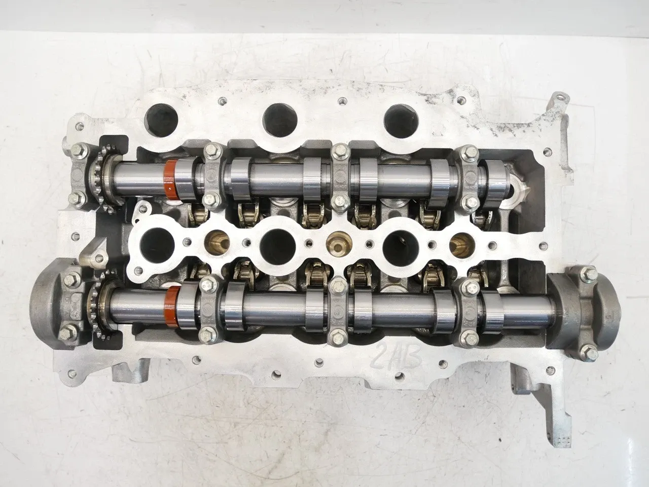 Jaguar XF Engine parts Cylinder head — JAGUAR XF (X260) (2015-2024) — ...