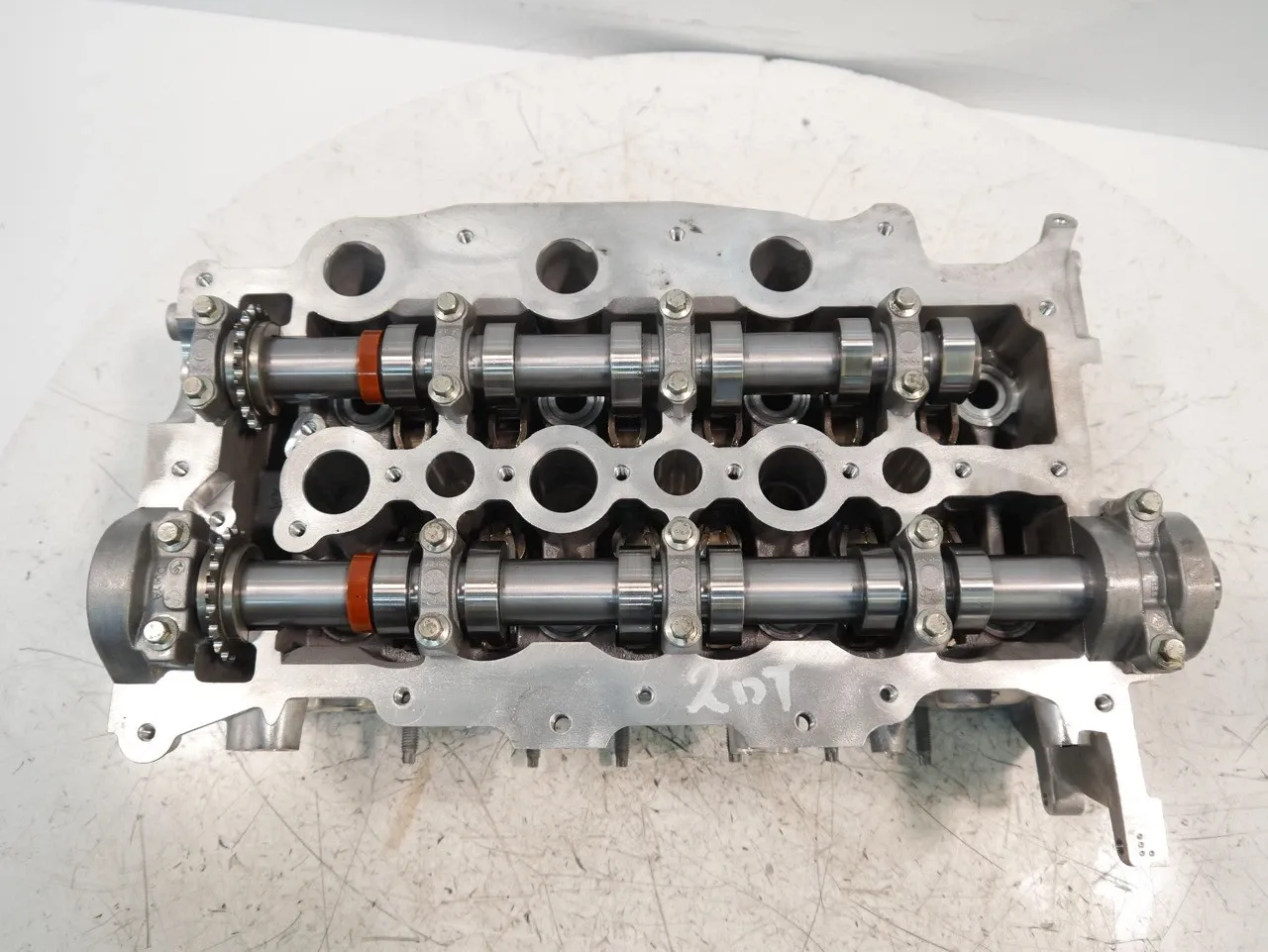 Land Rover Discovery Engine parts Cylinder head — LAND ROVER DISCOVERY IV (L319) ...