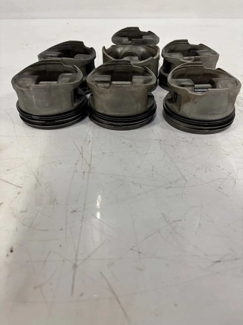Audi A8 (D2) Engine parts 7 × Piston — AUDI S8 (4D, D2) (1996-2002) — 077...