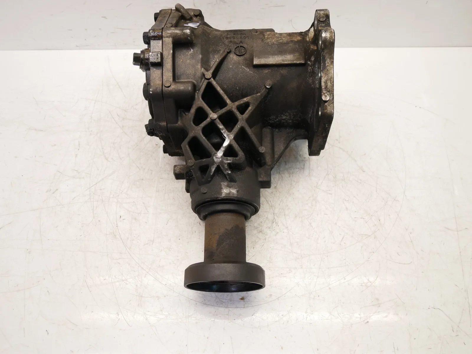Land Rover Range Rover (L405) Other parts Differential — LAND ROVER RANGE ROVER IV (L405,...