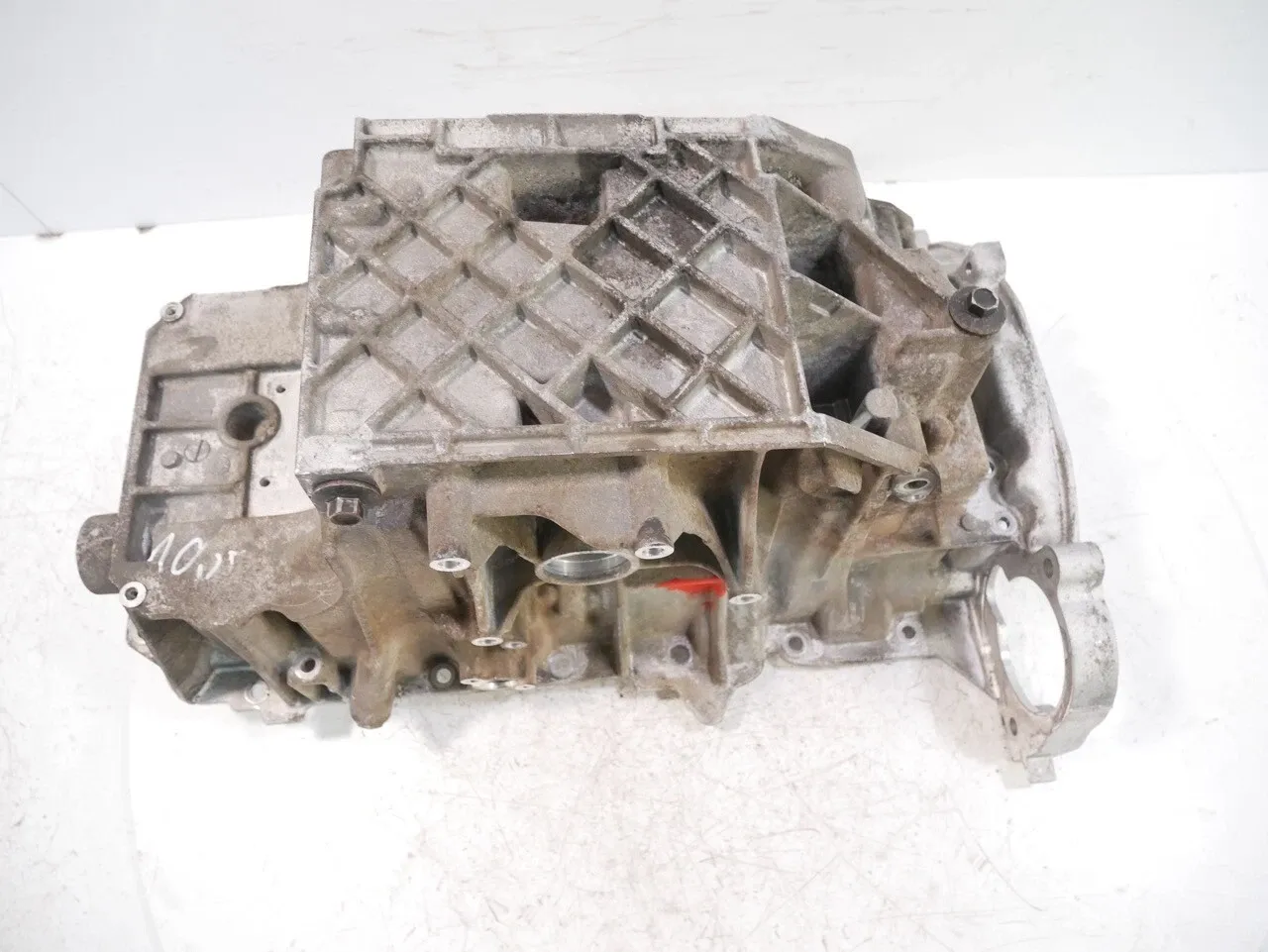 Land Rover Range Rover Engine parts Oil sump — LAND ROVER RANGE ROVER III (L322) (2...