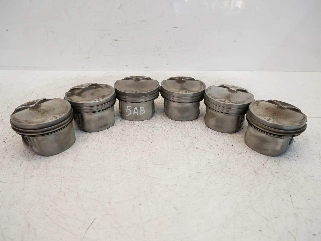 Porsche Boxster (986) Engine parts 6 × Piston — PORSCHE BOXSTER (986) (1996-2004) ...