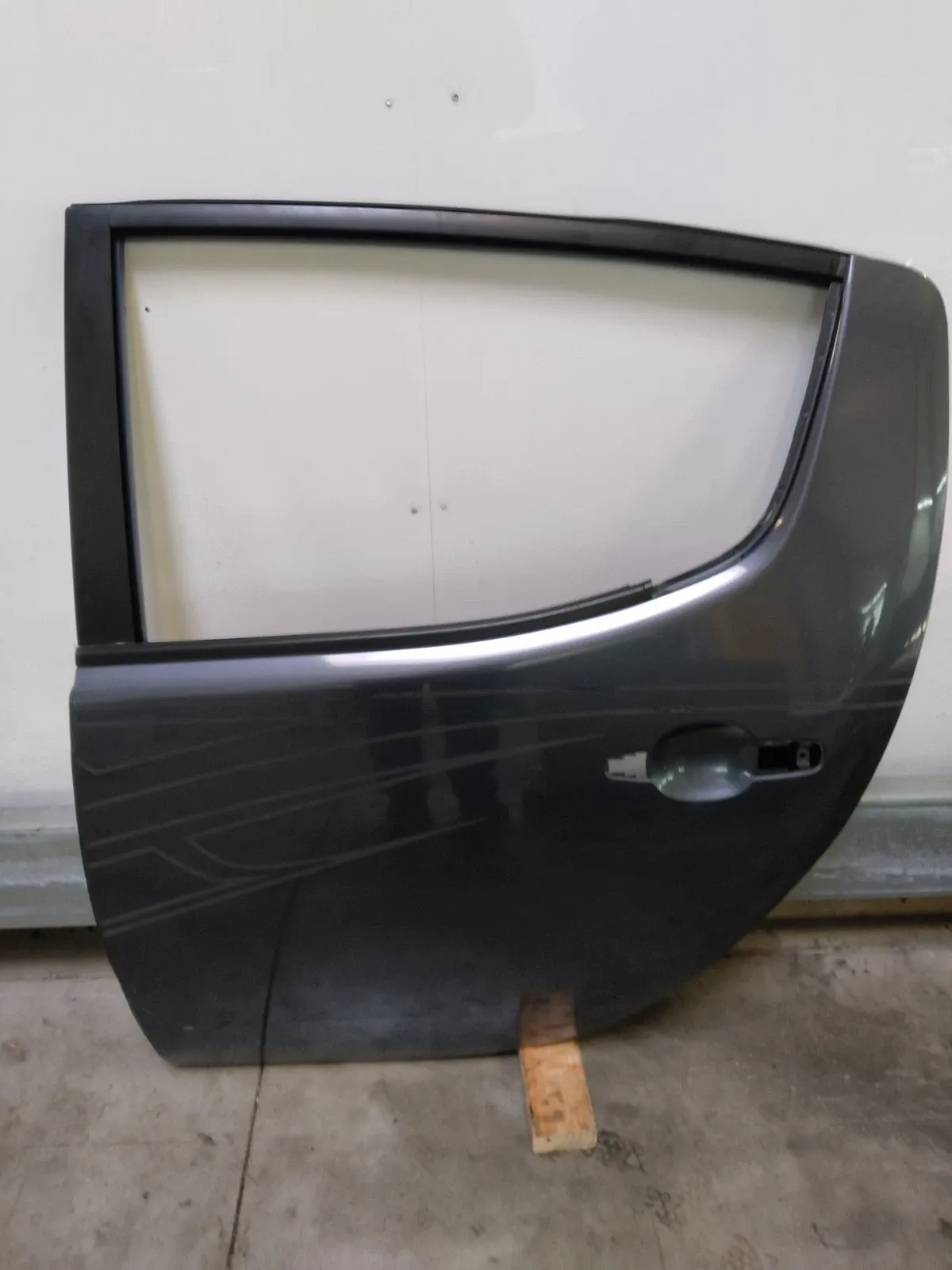 Mitsubishi L200 Doors Door — rear left — MITSUBISHI L200 TRITON KB4T ...
