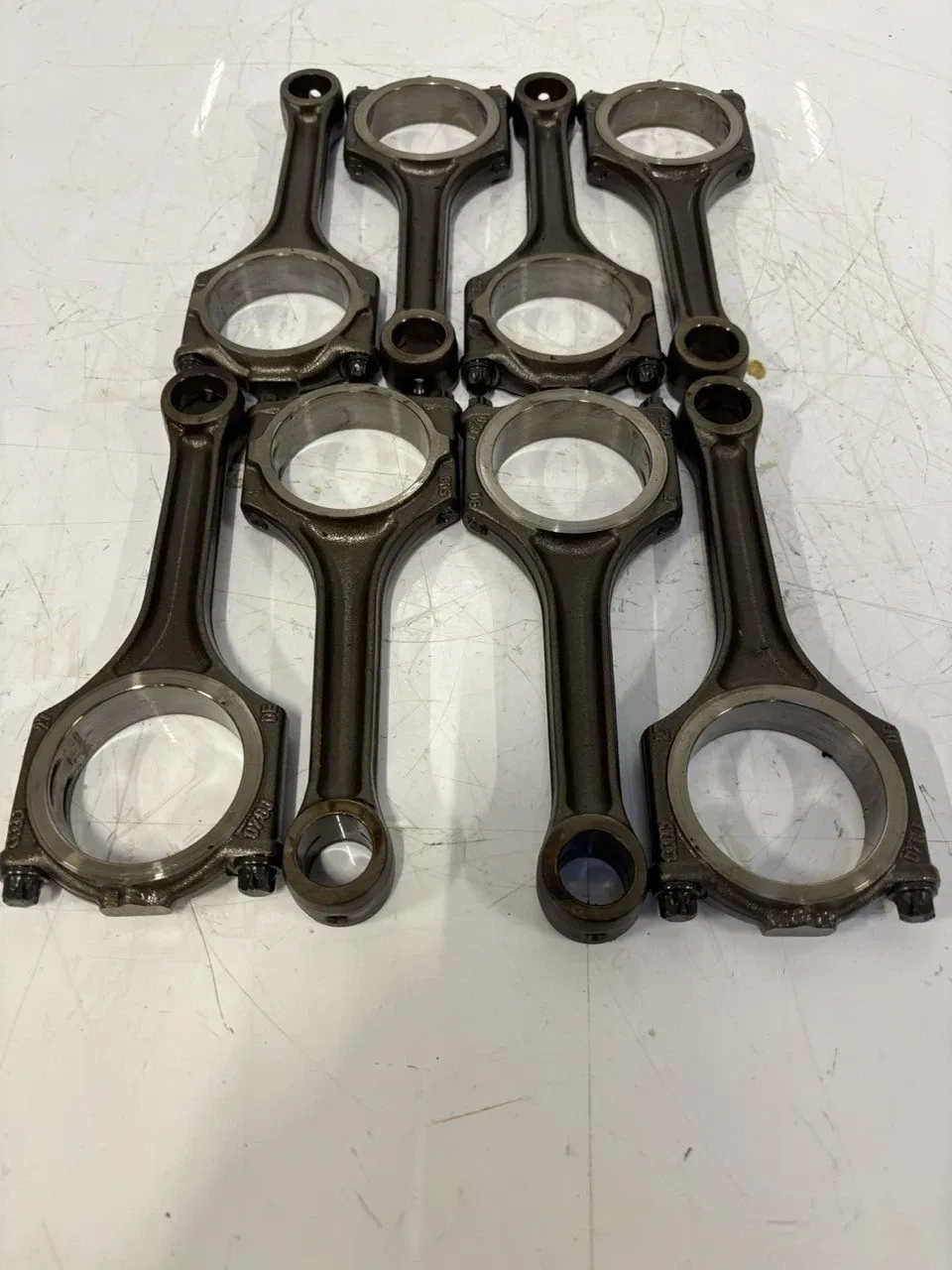 Audi A8 (D2) Engine parts 8 × Connecting rod — AUDI S8 (4D, D2) (1996-200...