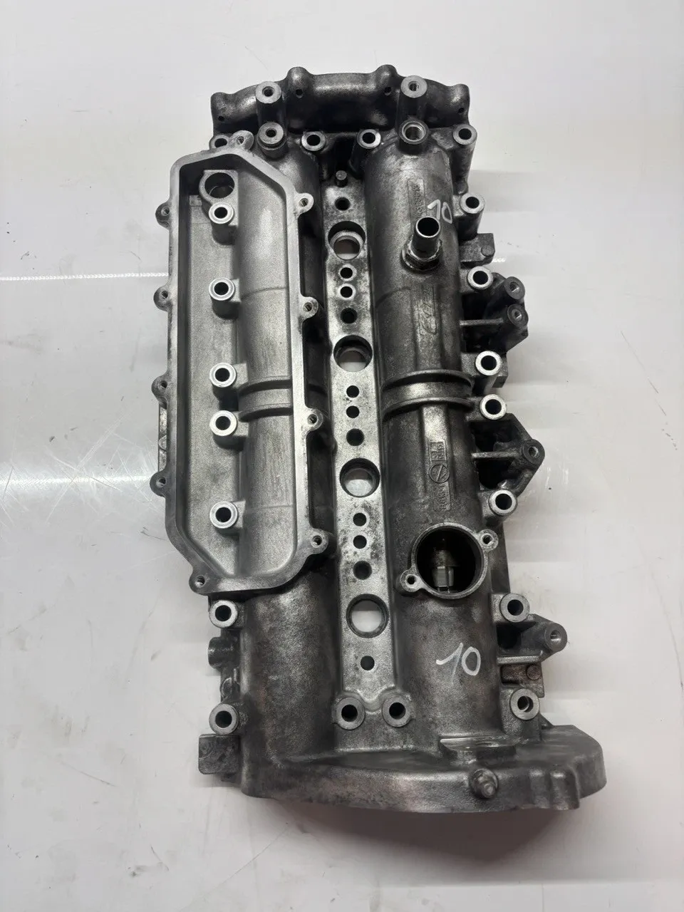 Fiat Ducato Engine parts Valve cover with camshafts — FIAT DUCATO III (2...