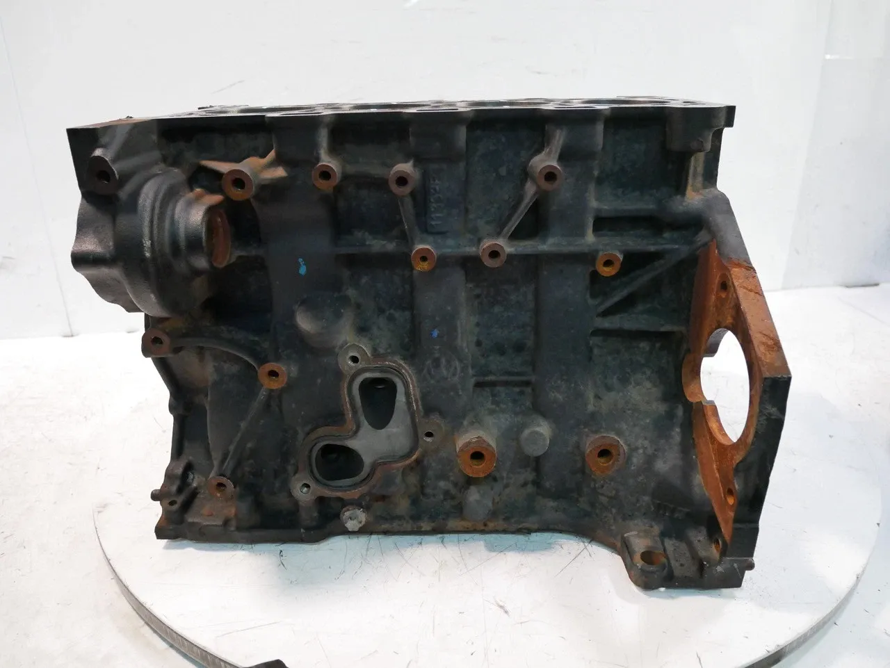 Nissan Navara (D23) Engine parts Engine Block — NISSAN NAVARA NP300 (2015-PRESEN...
