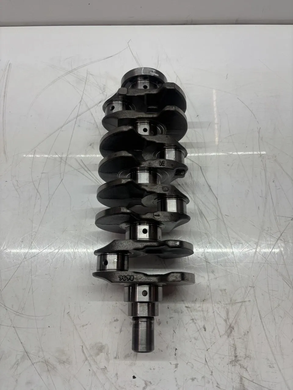 Peugeot Bipper Engine parts Crankshaft — PEUGEOT BIPPER (2008-2023) — 0501N...
