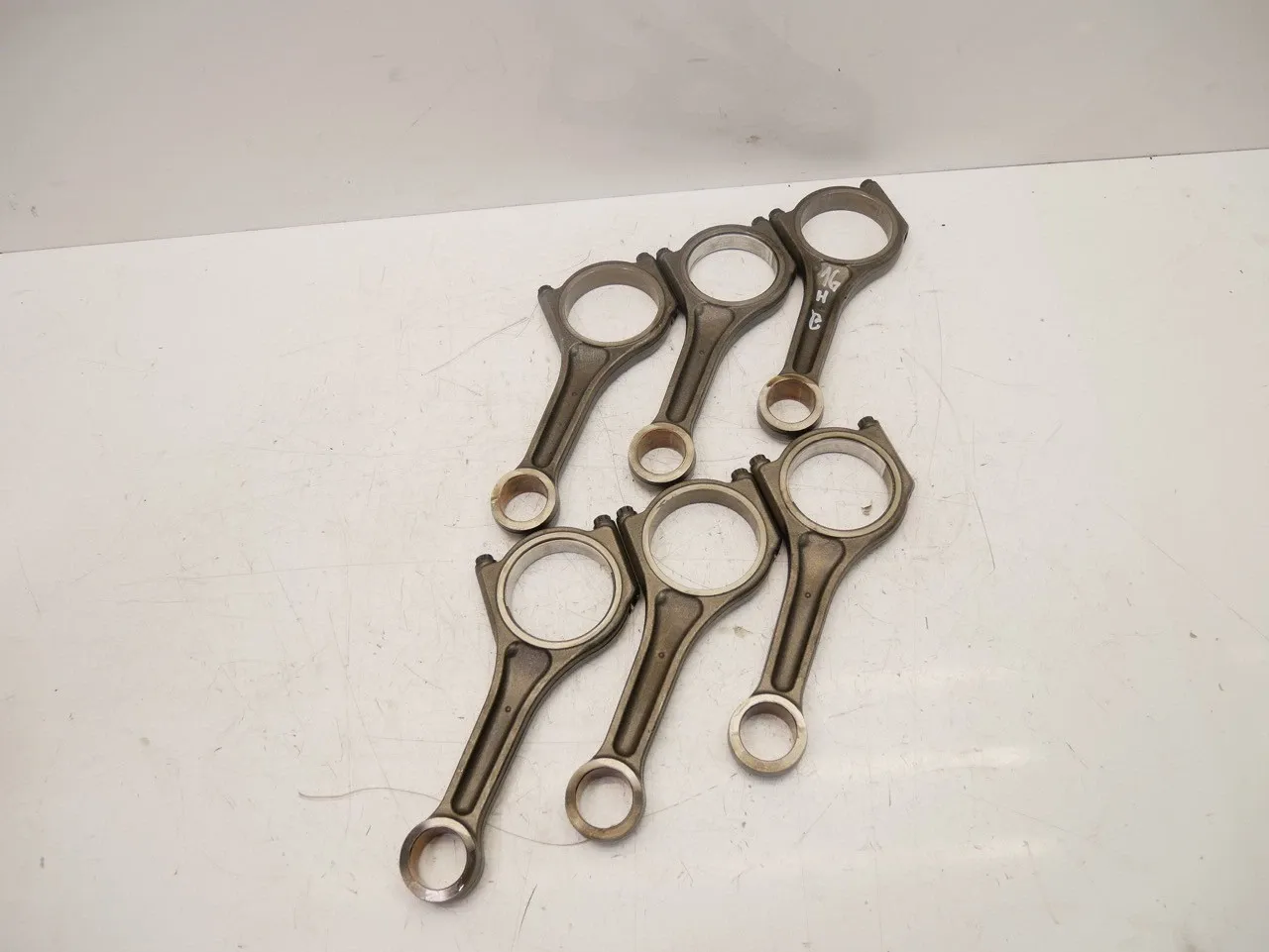 Land Rover Discovery Engine parts 6 × Connecting rod — LAND ROVER DISCOVERY IV (L...