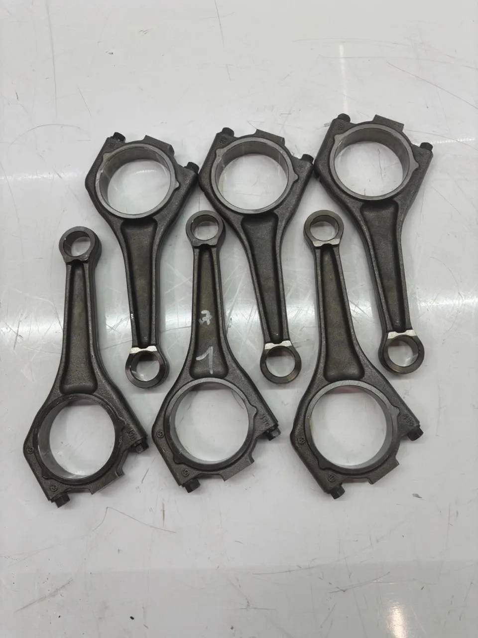 Jaguar XJ Engine parts 6 × Connecting rod — JAGUAR XJ (X351) (2009-201...