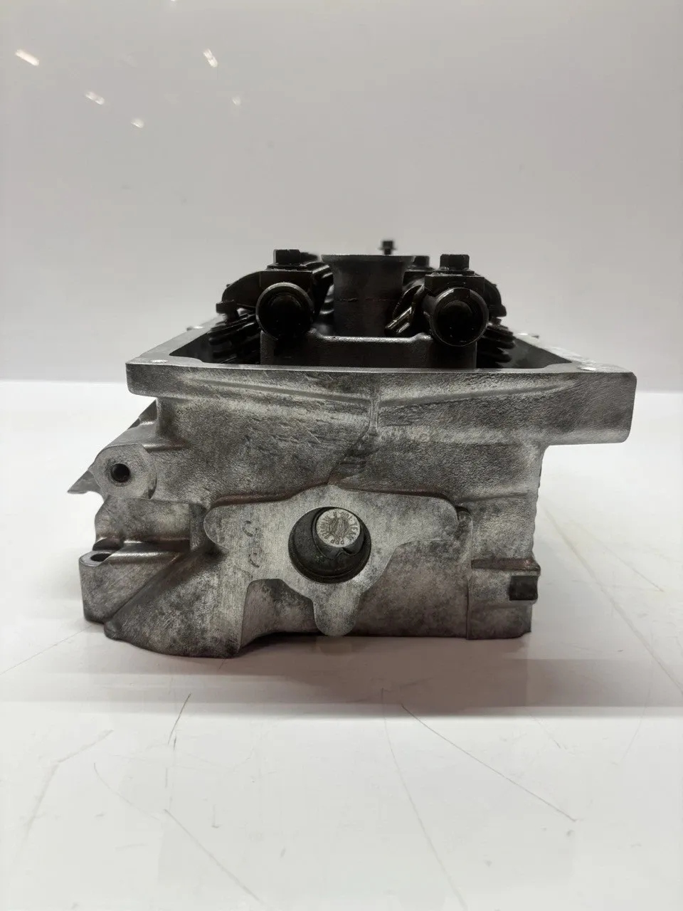 Dodge Durango Engine parts Cylinder head — DODGE DURANGO II (HB) (2003-201...