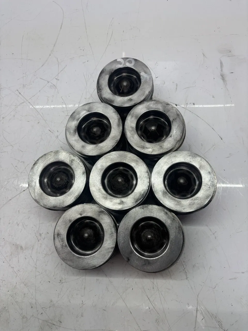 Audi A8 (D3) Engine parts 8 × Piston — AUDI A8 S8 D4 (2009-2014) — 057107...
