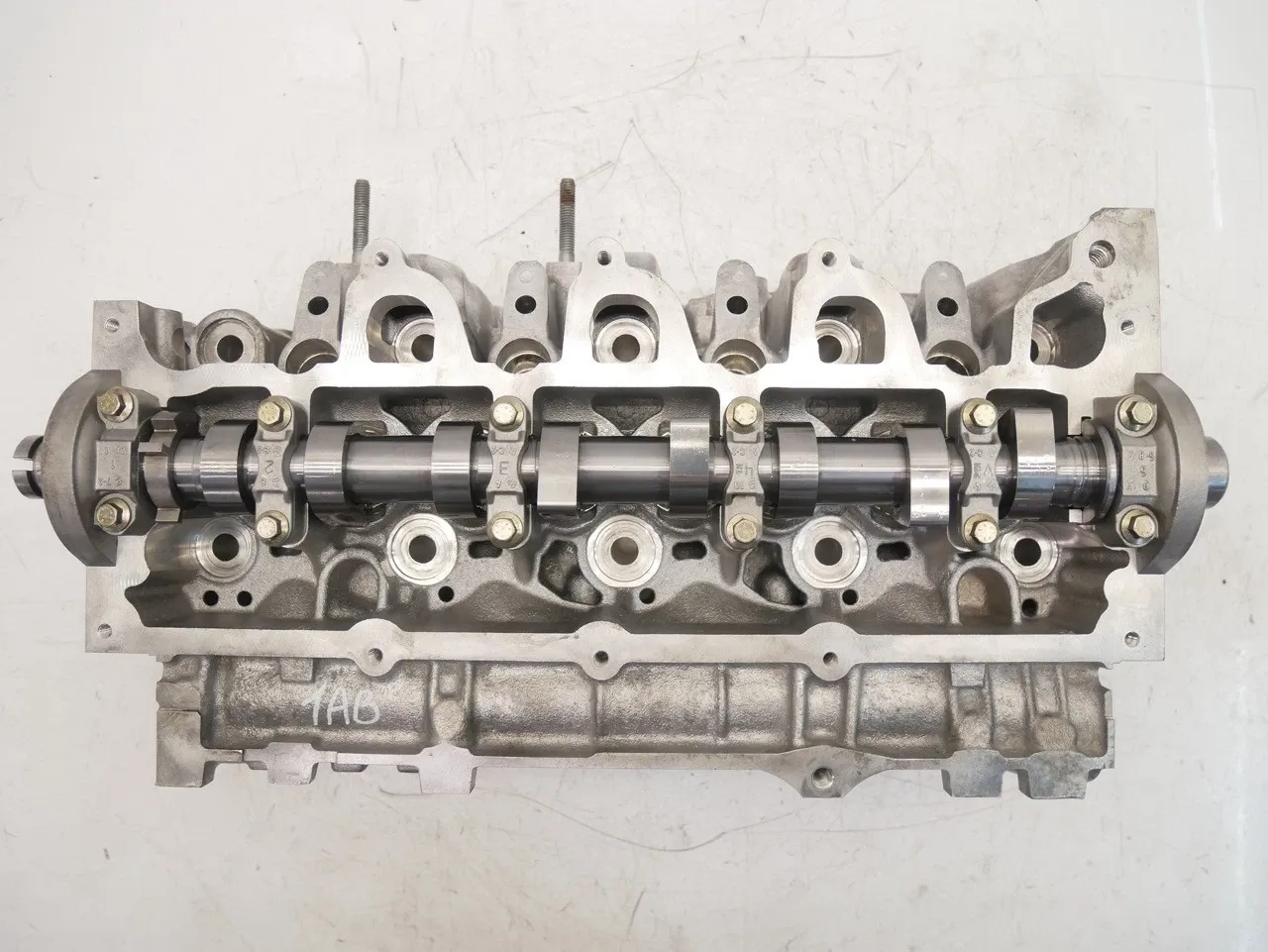 Dacia Dokker Engine parts Cylinder head — DACIA DOKKER (2012-2021) — 1104...