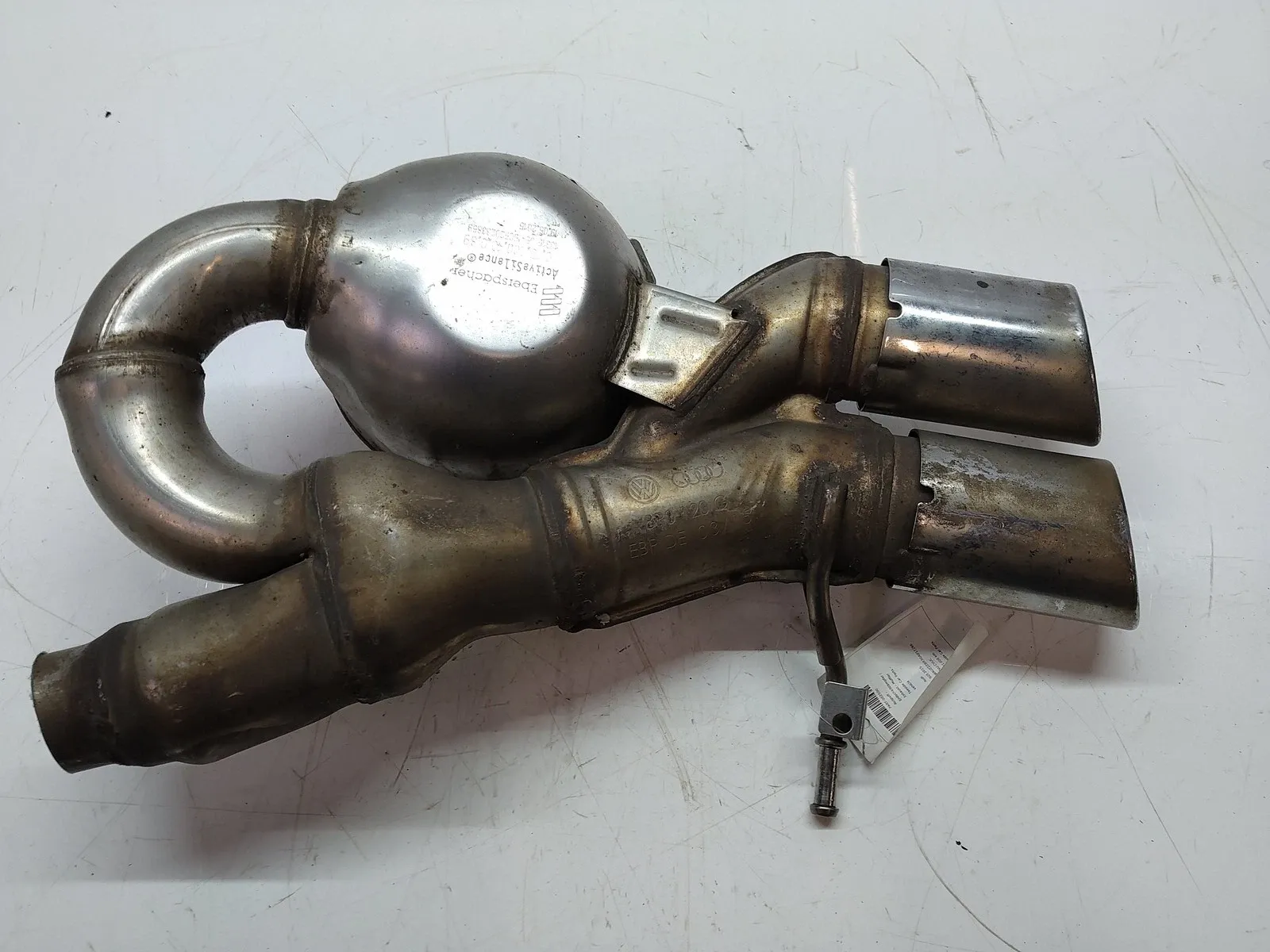 Audi Q5 (8R) Other parts Rear silencer — AUDI Q5 (8R) — 8R0120G

Part co...