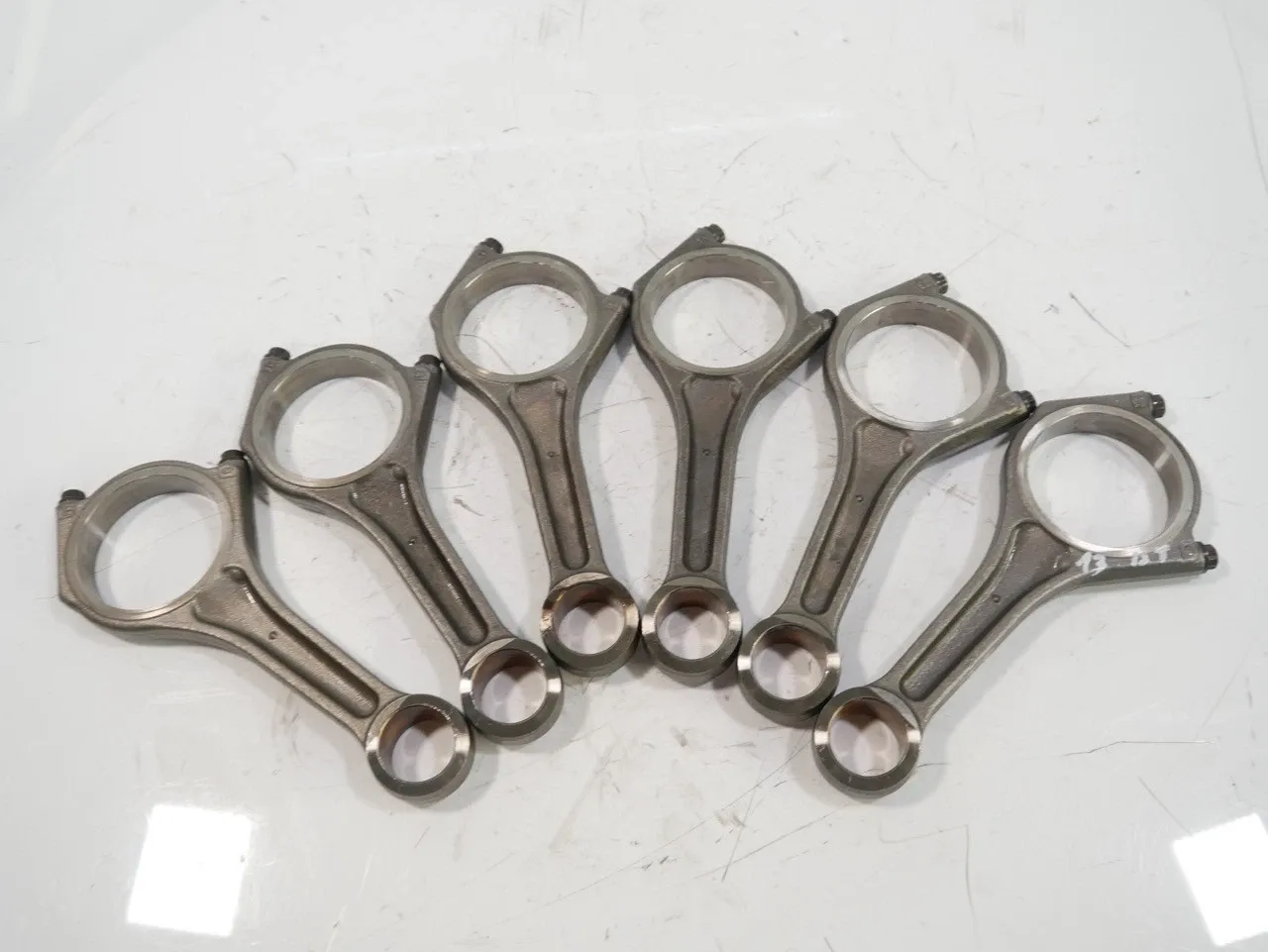 Land Rover Discovery Engine parts 6 × Connecting rod — LAND ROVER DISCOVERY IV (L...
