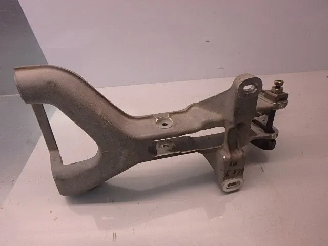 Ferrari F430 Power steering Steering column bracket — FERRARI F430 (2005-20...