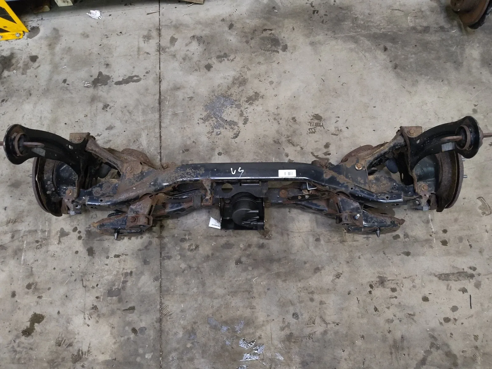 Volvo V40 Other parts Rear axle carrier — VOLVO V40 (2012-2019) — 314...