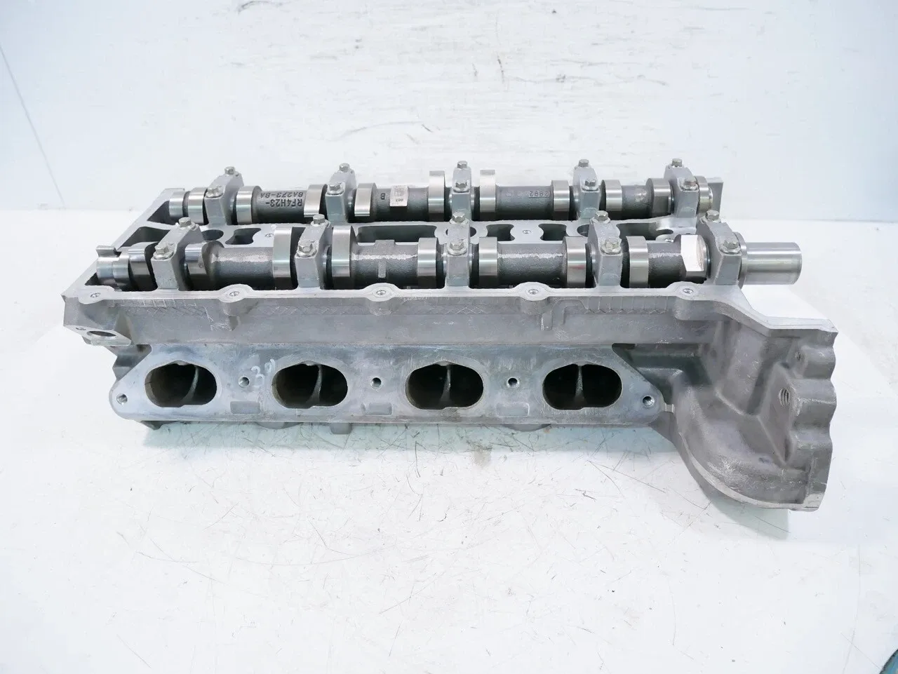 Land Rover Range Rover Engine parts Cylinder head — LAND ROVER RANGE ROVER III (L32...