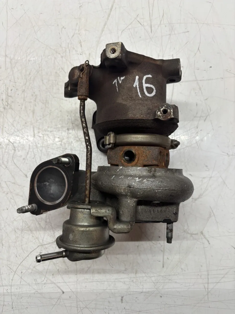 Nissan Juke Turbocharger Turbocharger — NISSAN JUKE I (F15) — 144111KC2C...
