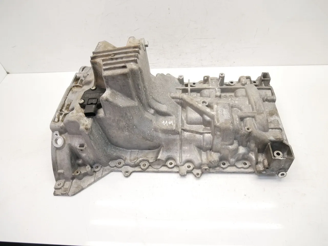 Jaguar F-Type Engine parts Oil sump — JAGUAR F-TYPE CABRIO (X152) (2012-PR...
