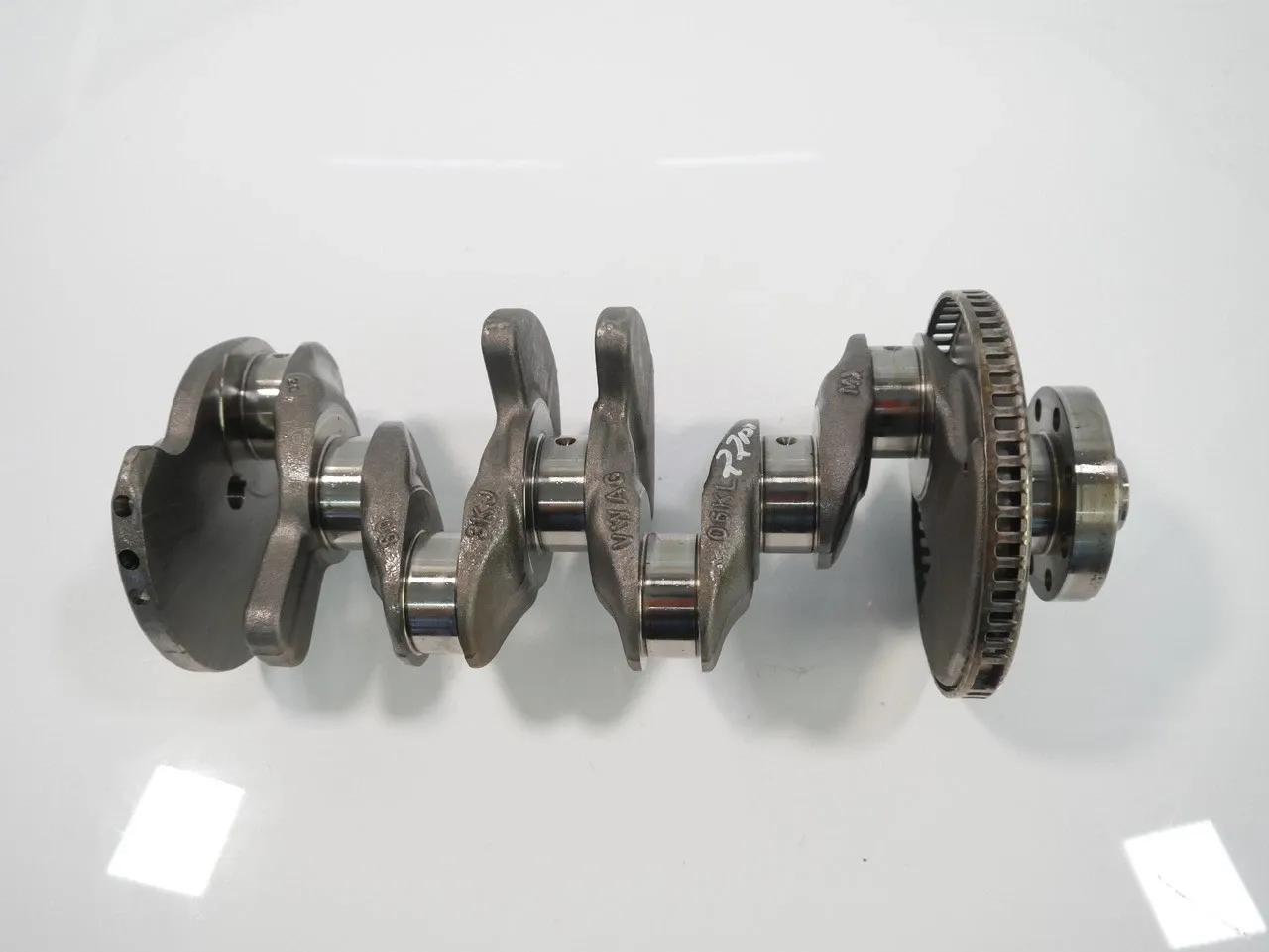 Audi A1 (GB) Engine parts Crankshaft — AUDI SEAT SKODA VW A1 A3 ATECA LEO...