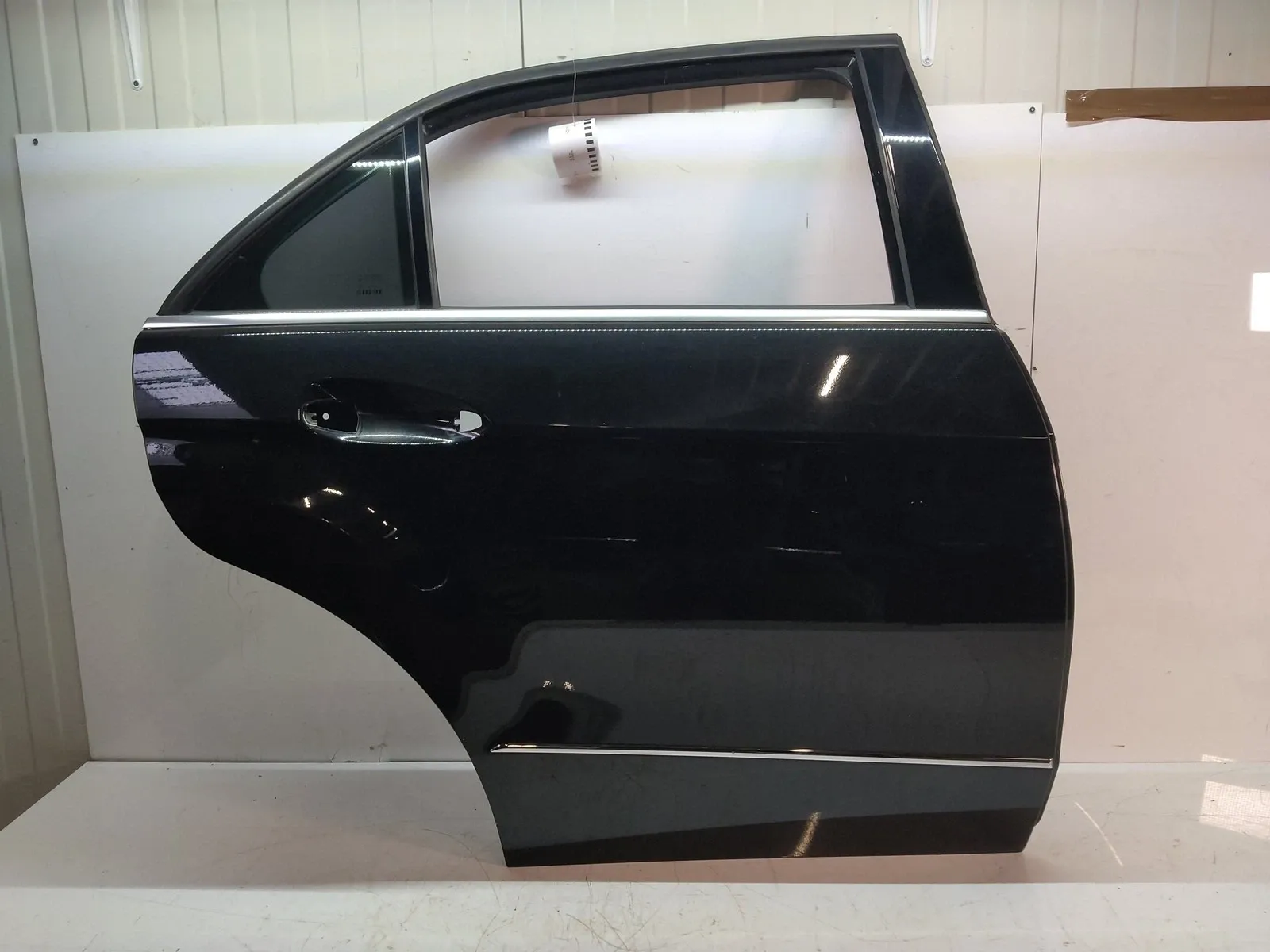 Mercedes-Benz A (W169) Doors Door — rear right — MERCEDES-BENZ E-CLASS (W212...