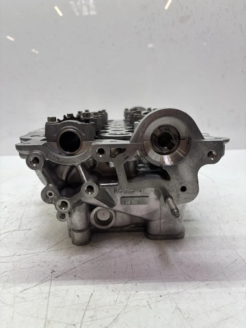Jaguar XF Engine parts Cylinder head — JAGUAR XF (X260) (2015-2024) — ...