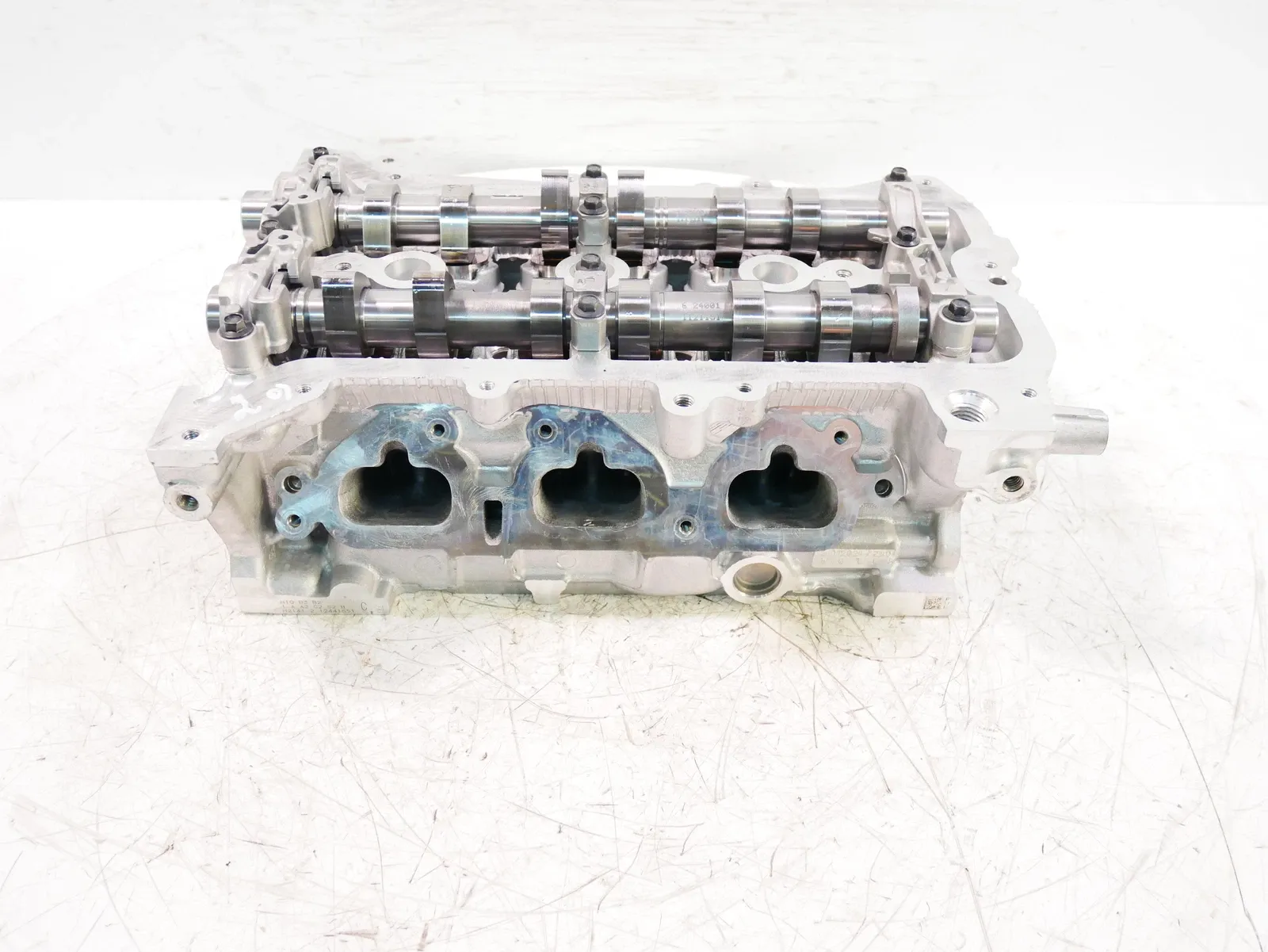 Dacia Sandero Engine parts Cylinder head — DACIA SANDERO (2021-PRESENT) — ...