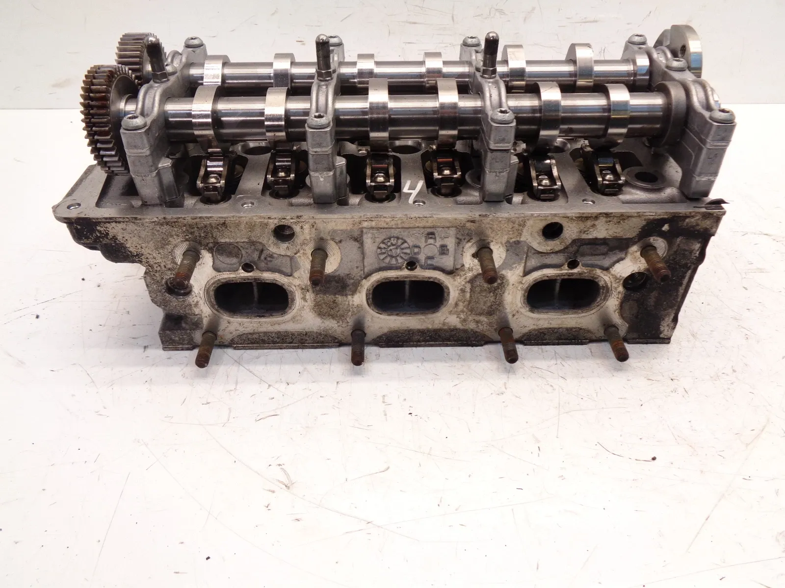 Audi A8 (D4) Engine parts Cylinder head — AUDI A8 (4H) (2009-2017) — 0593...