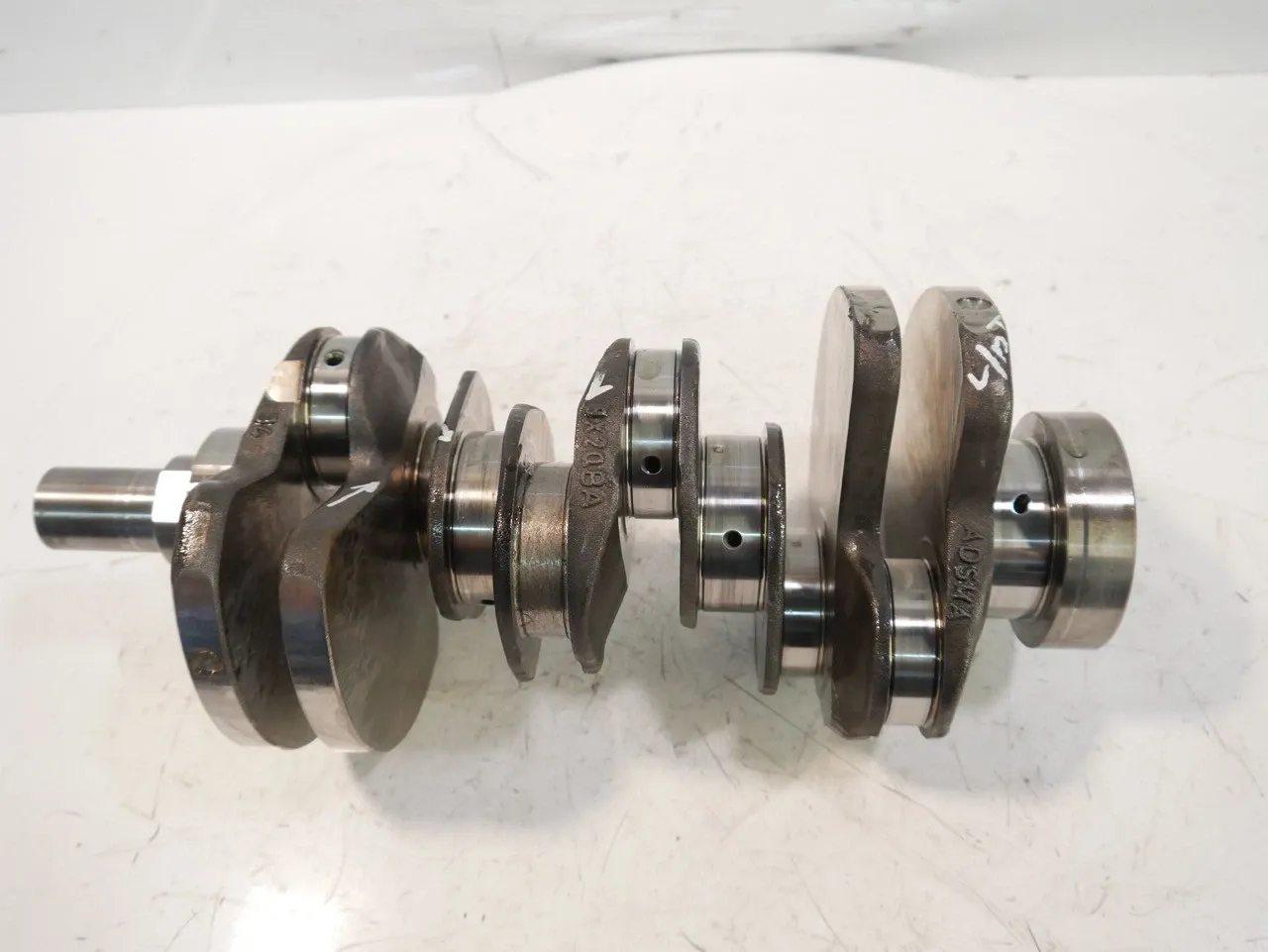 Jaguar XF Engine parts Crankshaft — JAGUAR XF (X260) (2015-2024) — 9X2...
