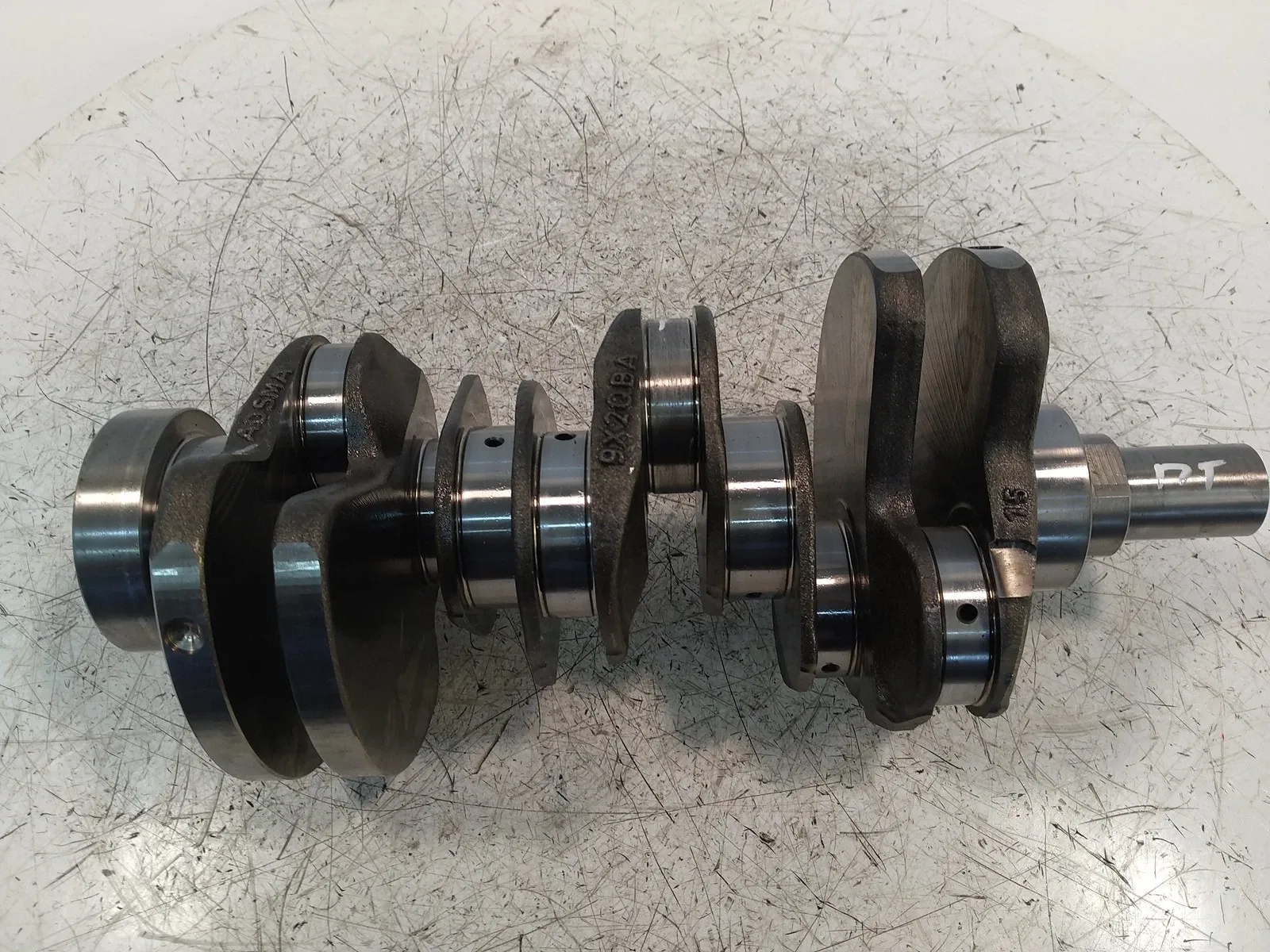 Land Rover Range Rover (L405) Engine parts Crankshaft — LAND ROVER RANGE ROVER IV (L405, L...