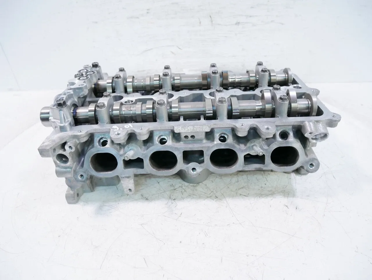 Hyundai Elantra (MD) Engine parts Cylinder head — HYUNDAI KIA ELANTRA I30 SOLARIS...