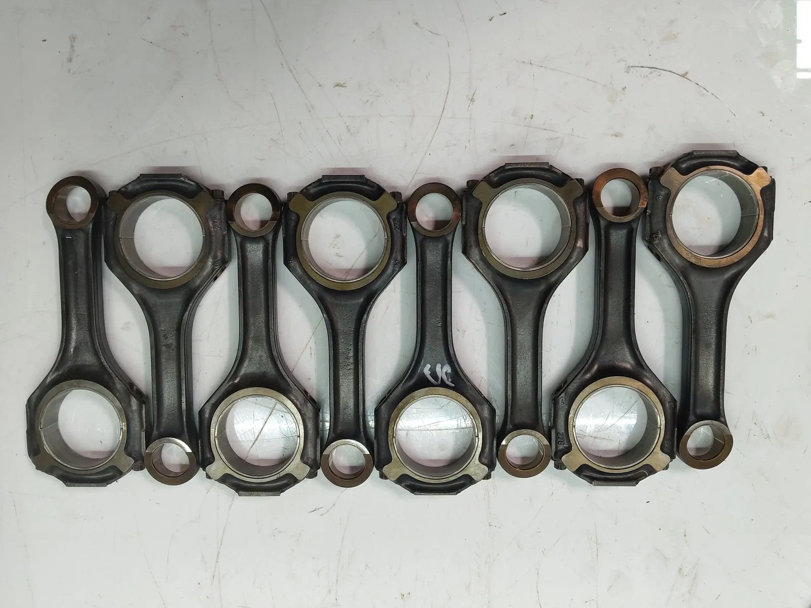Mercedes-Benz A (W176) Engine parts 8 × Connecting rod — MERCEDES-BENZ S-CLASS (W22...