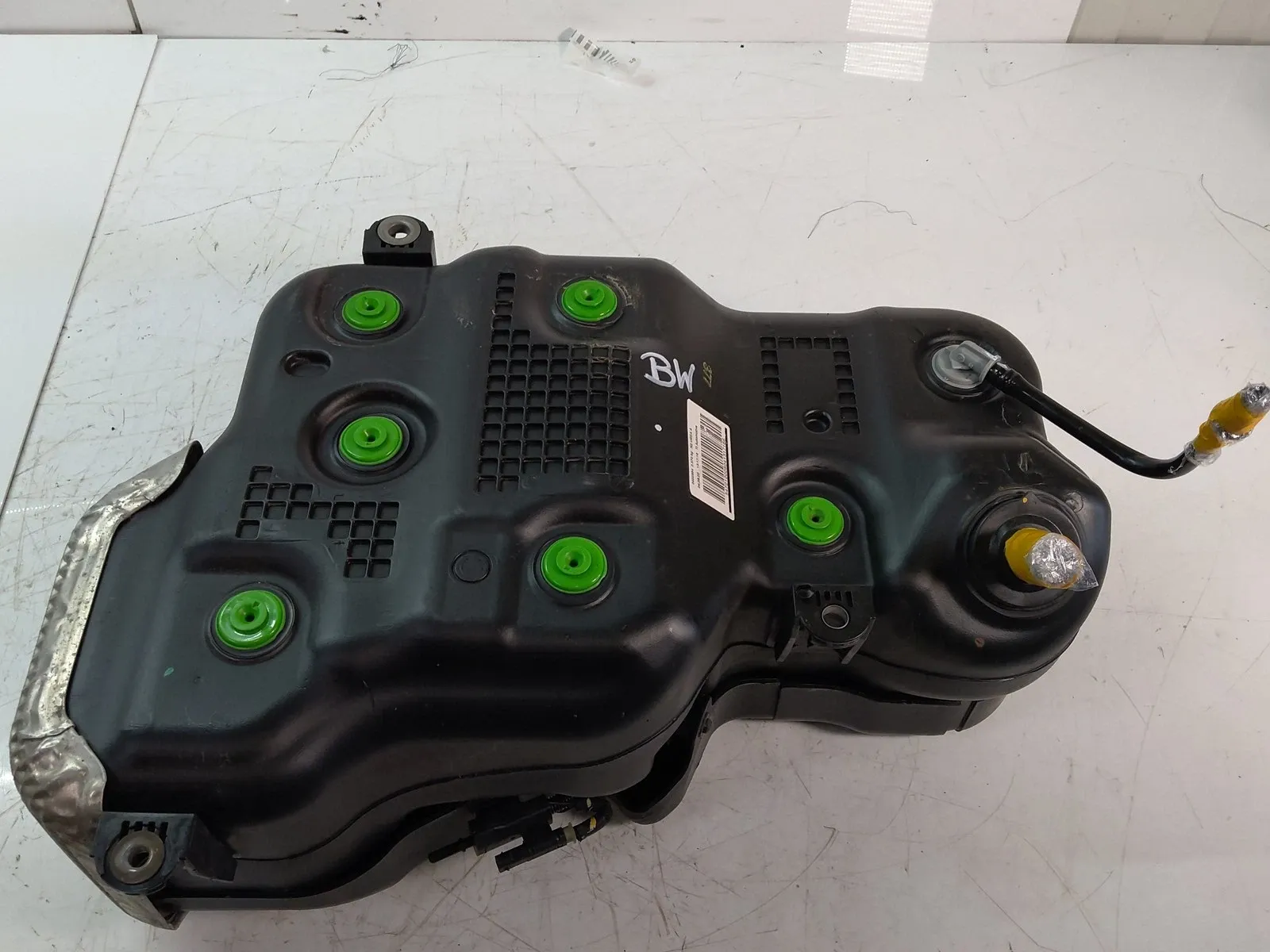 Hyundai Tucson Other parts AdBlue tank — HYUNDAI TUCSON / IX35 III (TL) (2...