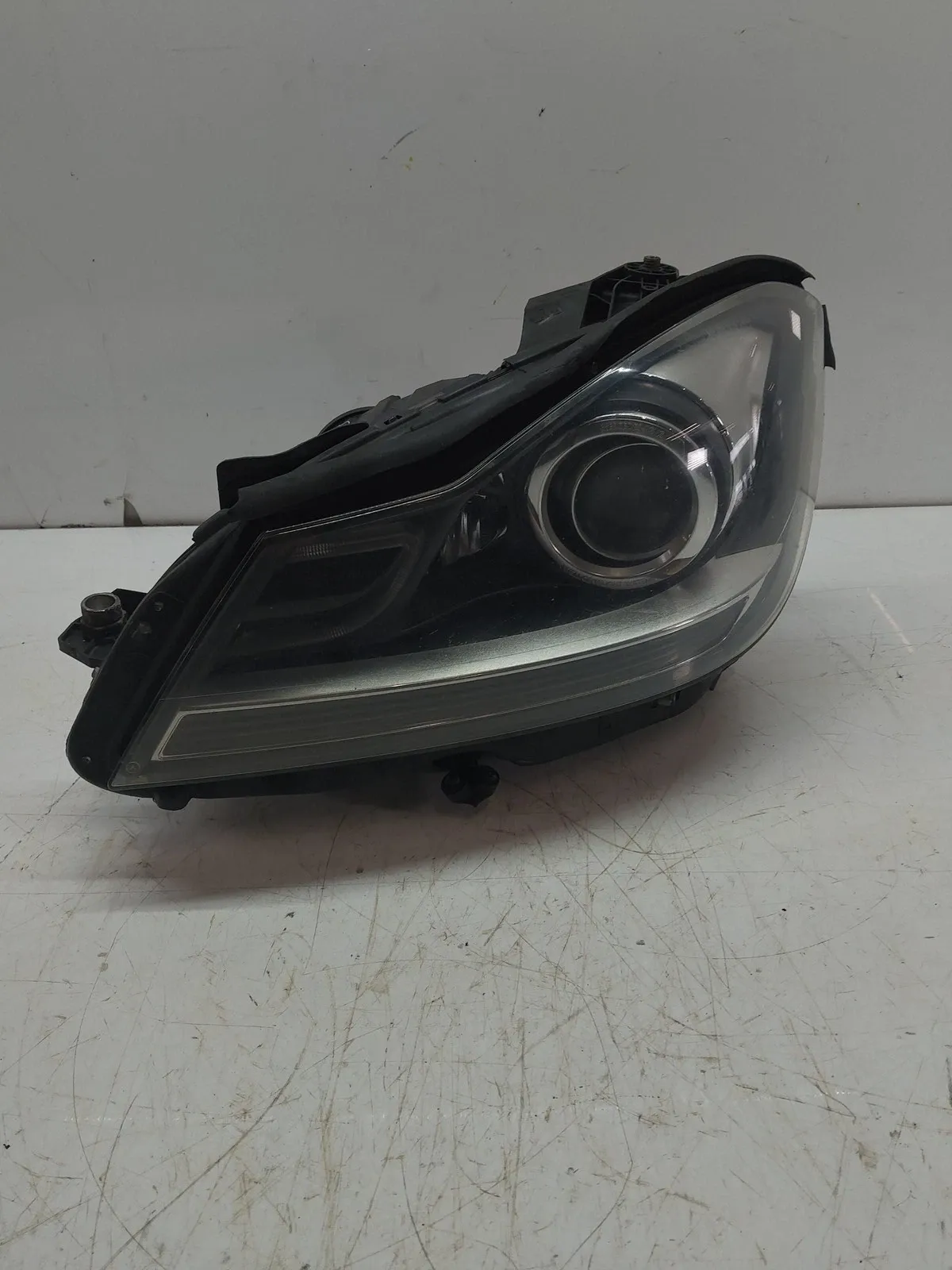Mercedes-Benz A (W169) ajovalot Headlight — MERCEDES-BENZ C-CLASS (CL203, W203)...