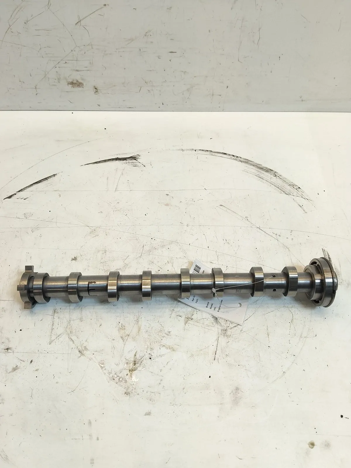 Jeep Cherokee (KL) Engine parts Camshaft — JEEP CHEROKEE / LIBERTY (KL) (2013-2...