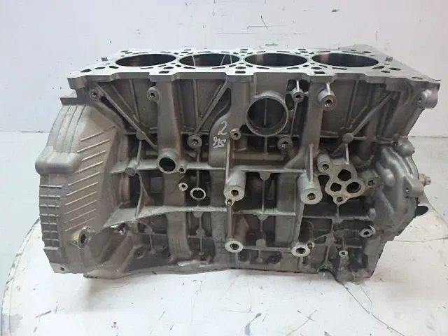 Mercedes-Benz A (W176) Engine parts Engine Block — MERCEDES-BENZ A45 W176 CLA45 C11...