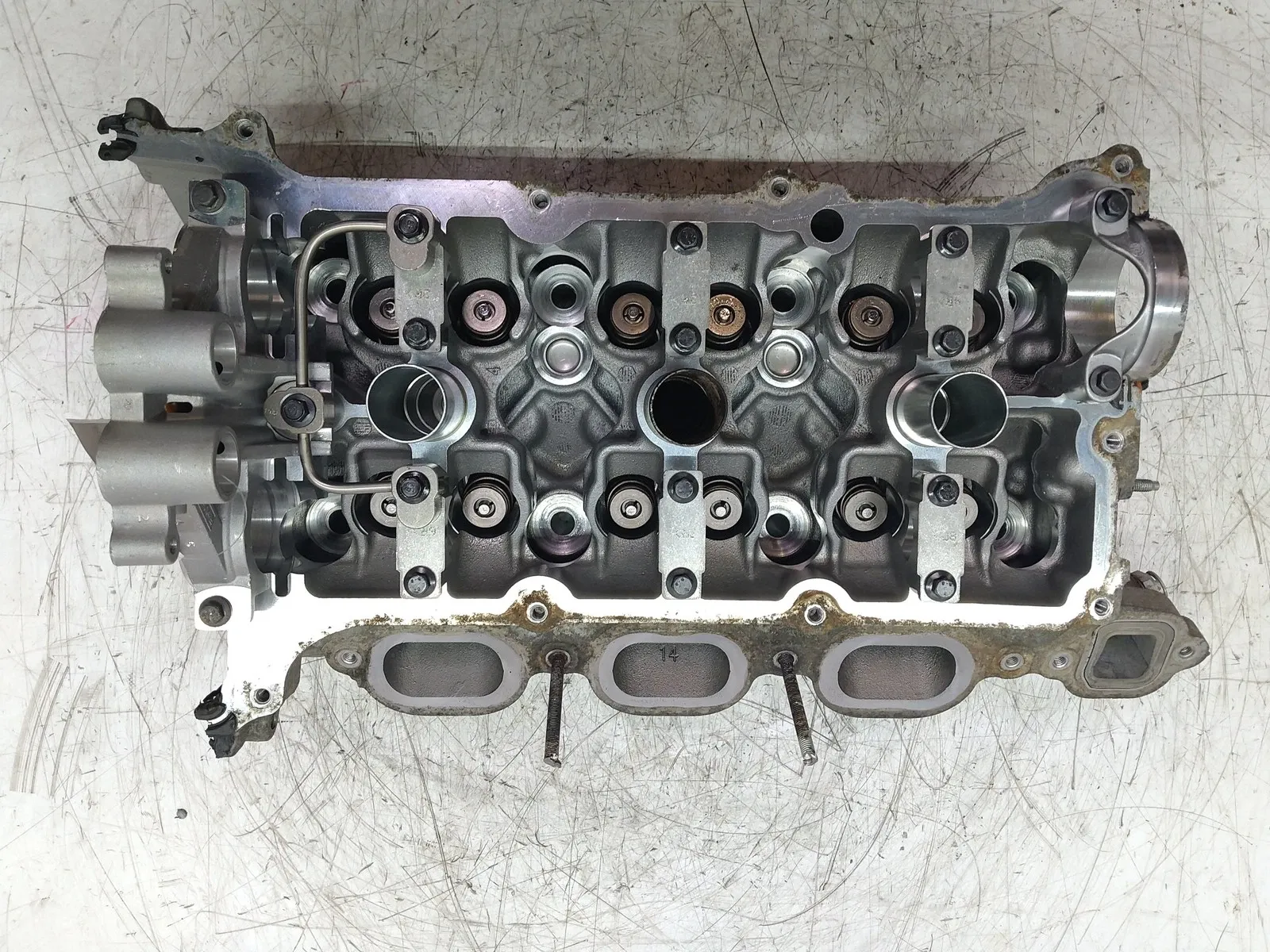 Ford F-150 Engine parts Cylinder head — FORD F-150 — DL3E-6090-CC

Part...