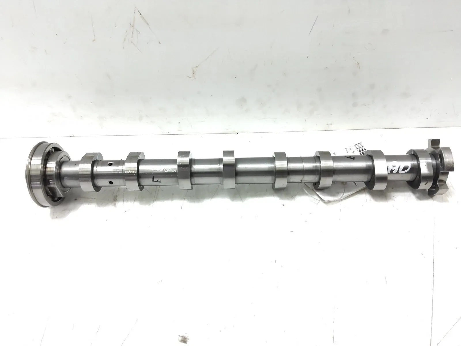 Jeep Wrangler (JK) Engine parts Camshaft — JEEP WRANGLER III (JK) — 769693

Par...