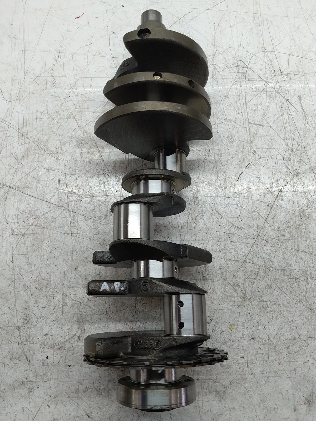 Chevrolet Silverado Engine parts Crankshaft — CHEVROLET SILVERADO — 12552218

Pa...
